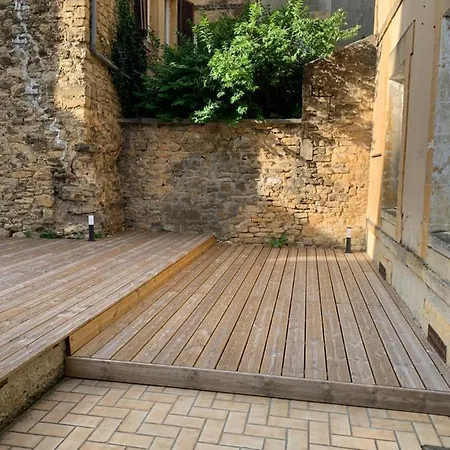 A L'abri Du Tumulte De La Charleville-Mézières