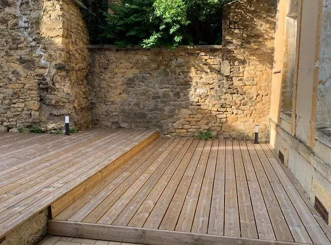 A L'abri Du Tumulte De La Charleville-Mézières